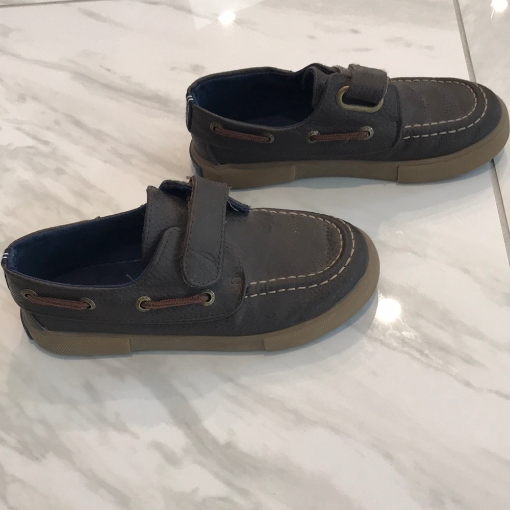 Boys Nautica boat shoes
